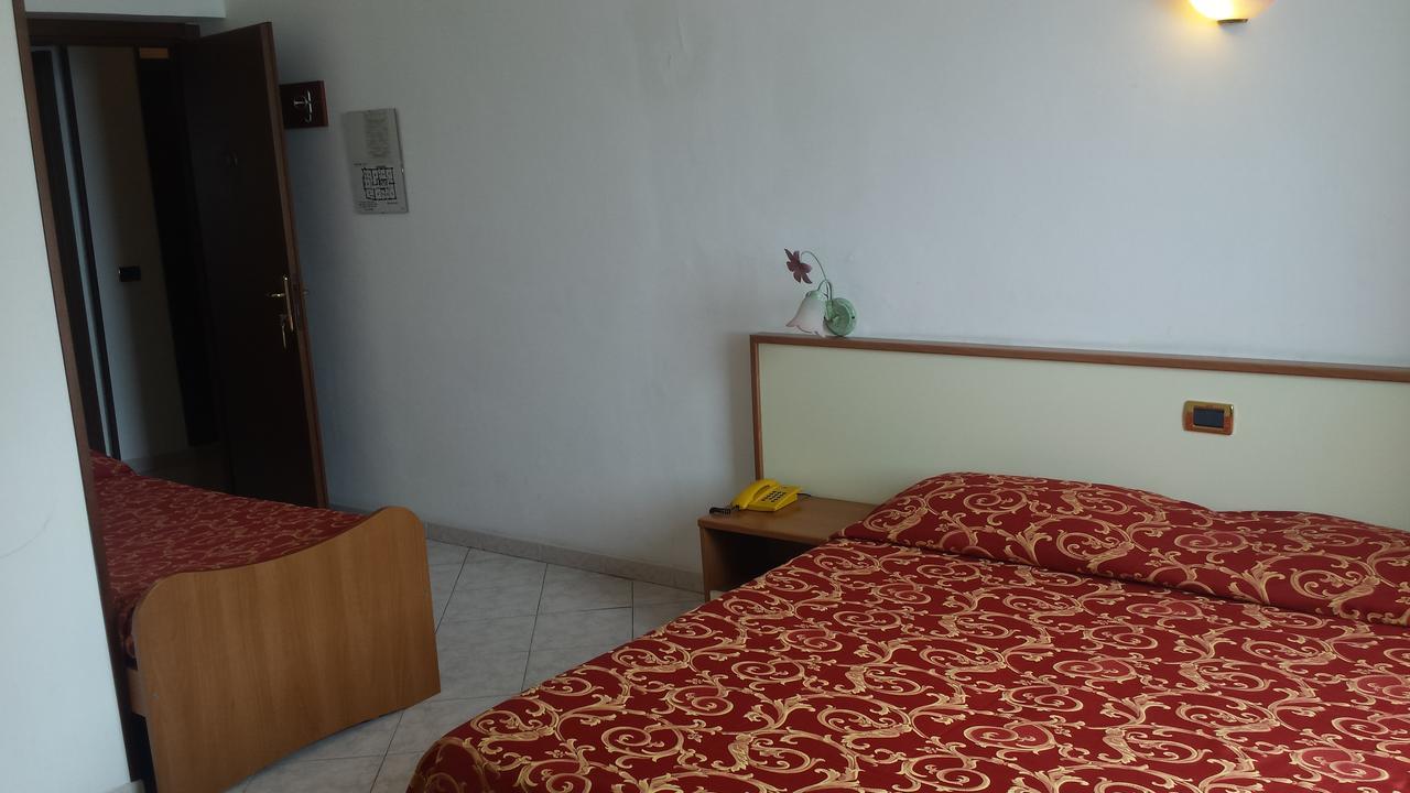 Hotel Ideale Varazze Exteriér fotografie